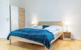 Elegant 2Br Apt.@Wiener Stadthalle/Central Located